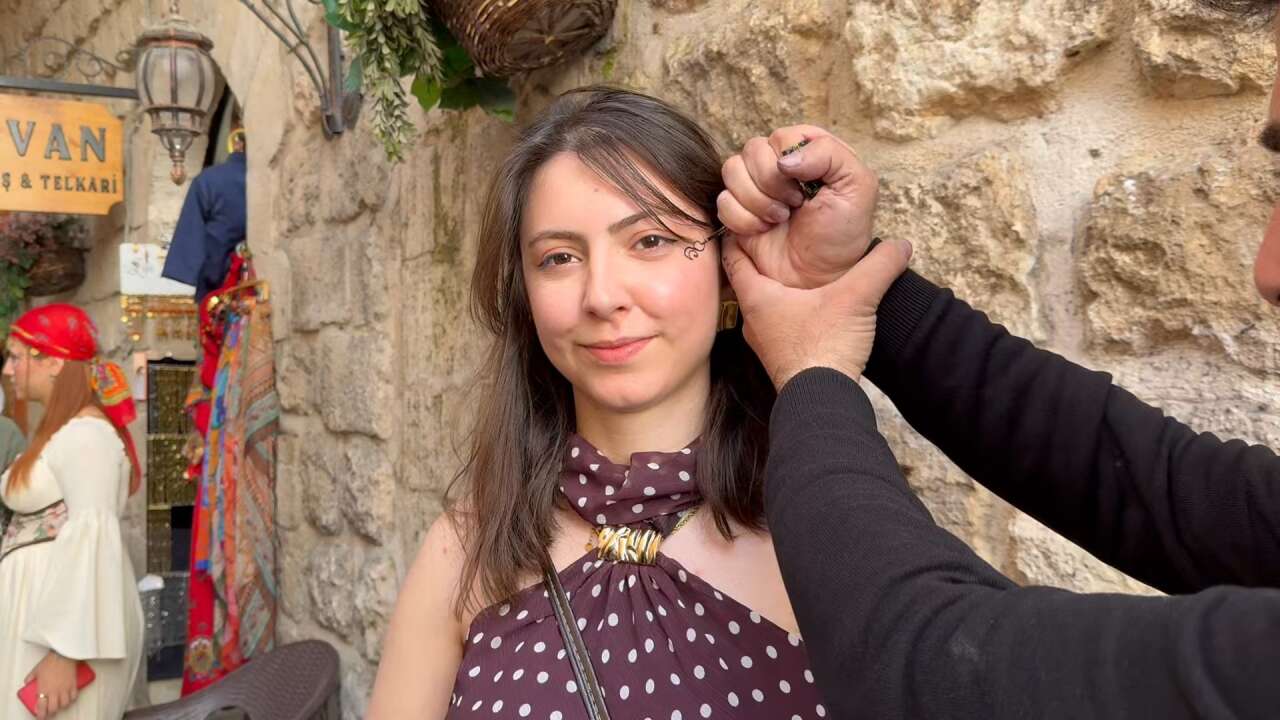Uzak Şehir diziyle turist patlaması yaşanan Midyat’a Konya’dan da akın var 9